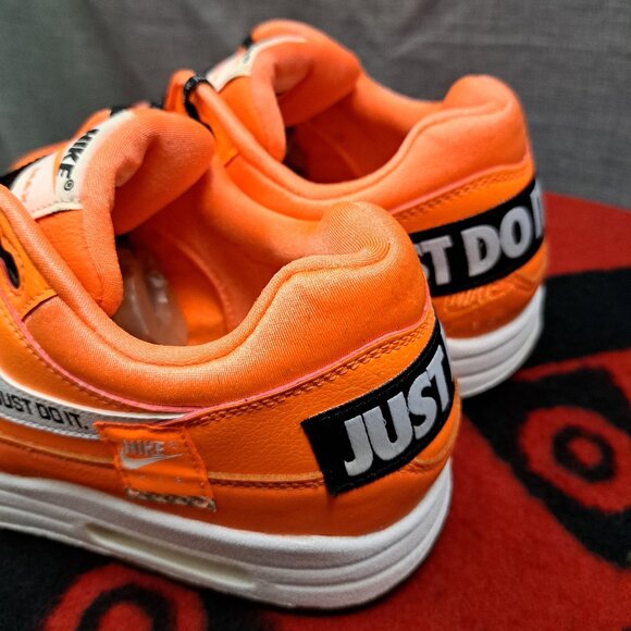 %NIKE SIZE 8 WOMAN 2018 AIR MAX 1 917691 800 JUST DO IT ORANGE DUNK A7